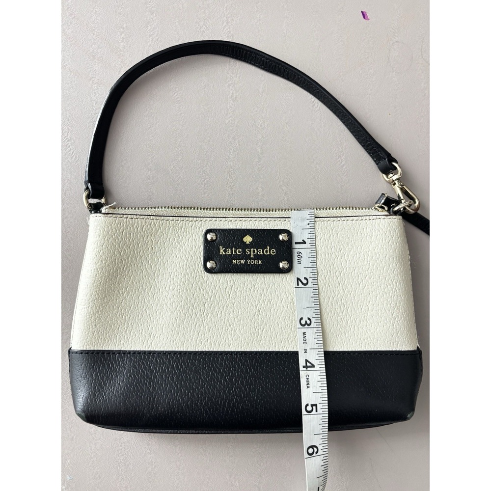 Kate Spade White Leather Clutch Purse 0228 - Picture 10 of 11